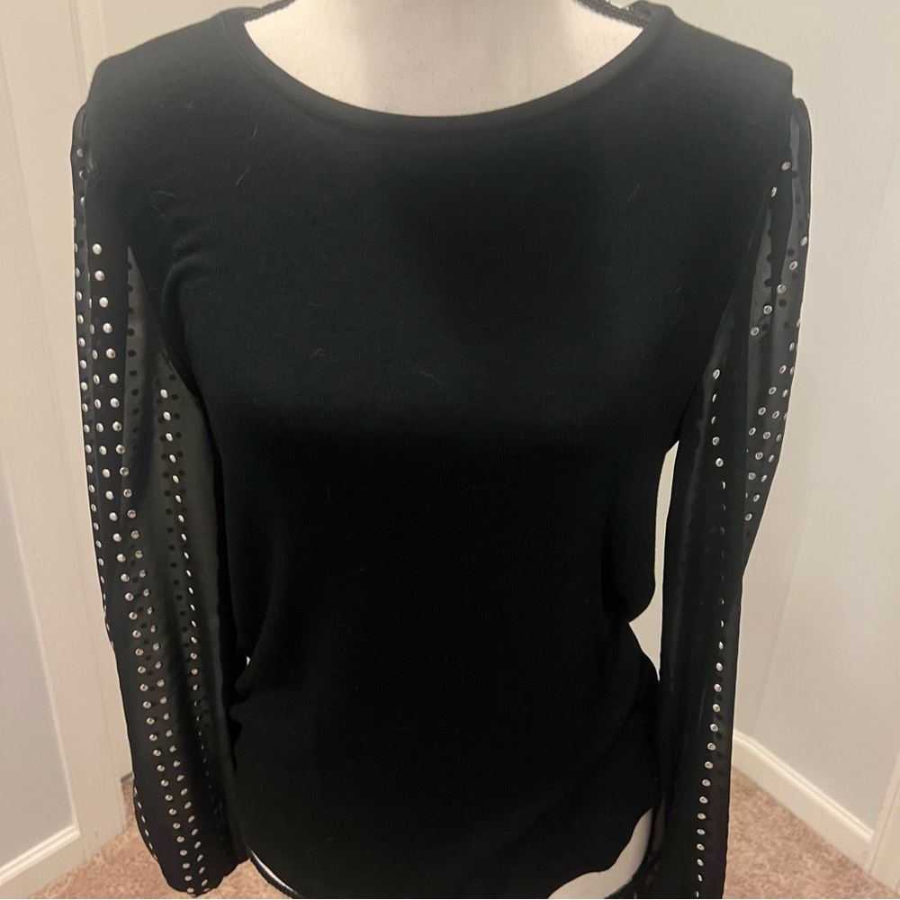 Generation love, silver studded sleeved top size extra small. NWT. Xs